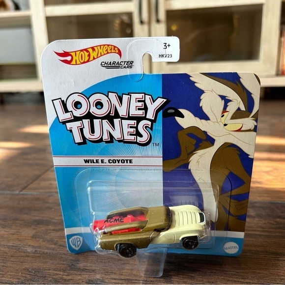 Hot Wheels Looney Tunes Wile E. Coyote - Picture 2 of 11